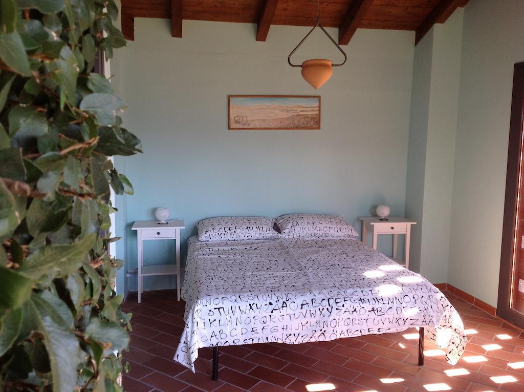 Apartamento Il Ciliegio Selvatico Verbania Habitación foto